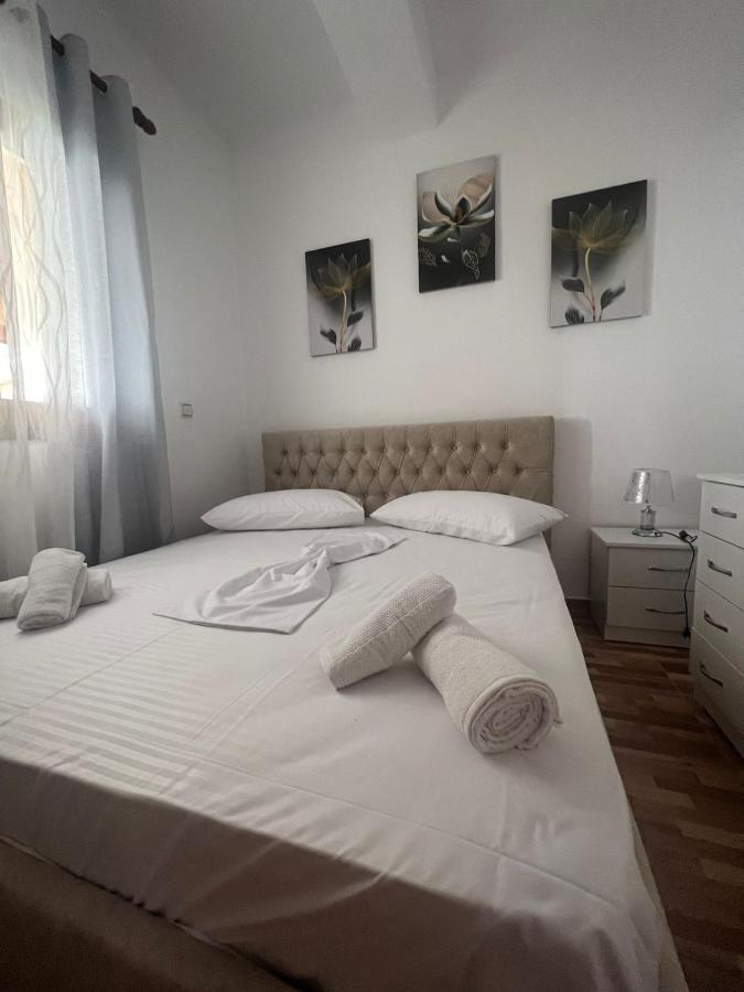 Villa Zoto Himare Exterior photo
