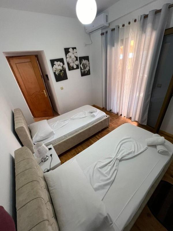 Villa Zoto Himare Exterior photo